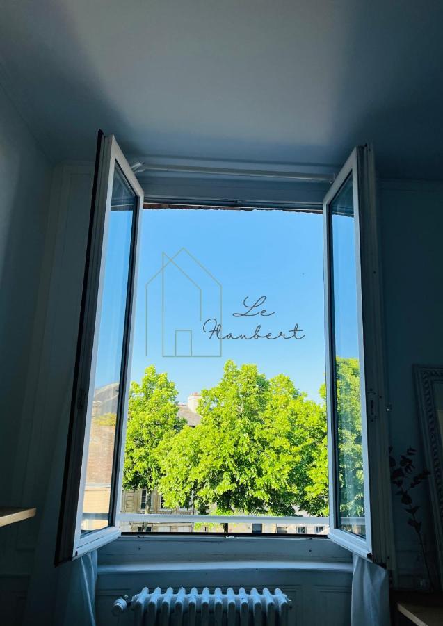 Le Flaubert, Appartement Et Parking En Centre Ville ルーアン エクステリア 写真